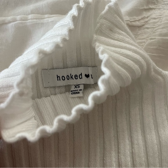 MACYS Hooked Up Basic Ribbed Mock Neck Long Sleeve - Picture 4 of 4